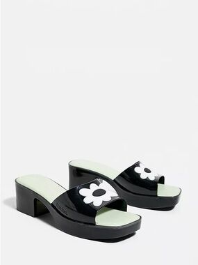 Melissa x Lazy Oaf White Flower Black Kitten Block Heel